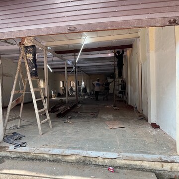 Gym in  Warehouse at Siddharth Nagar CHS Goregaon, Goregaon West – for Rent