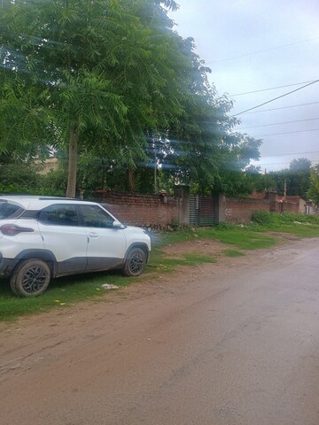  Plot For Sale in Kalwar Road