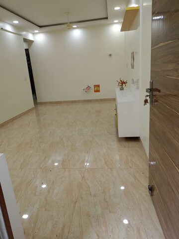 Room in 3 BHK Builder Floor at Paschim Vihar – for Rent