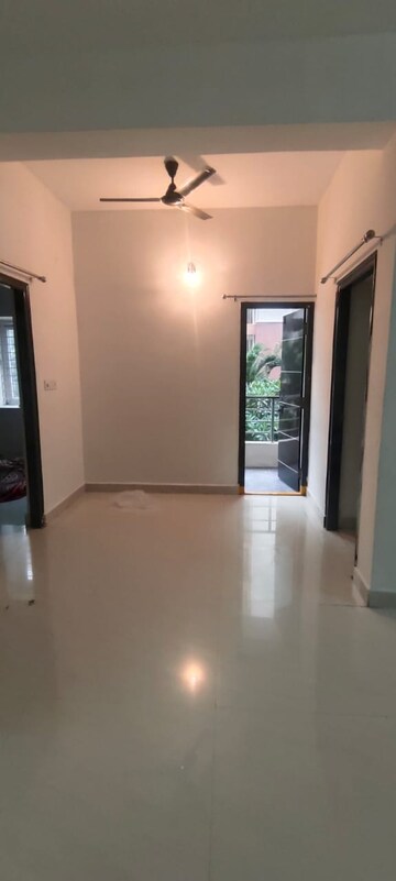Room in 2 BHK Apartment at Kondapur – for Rent