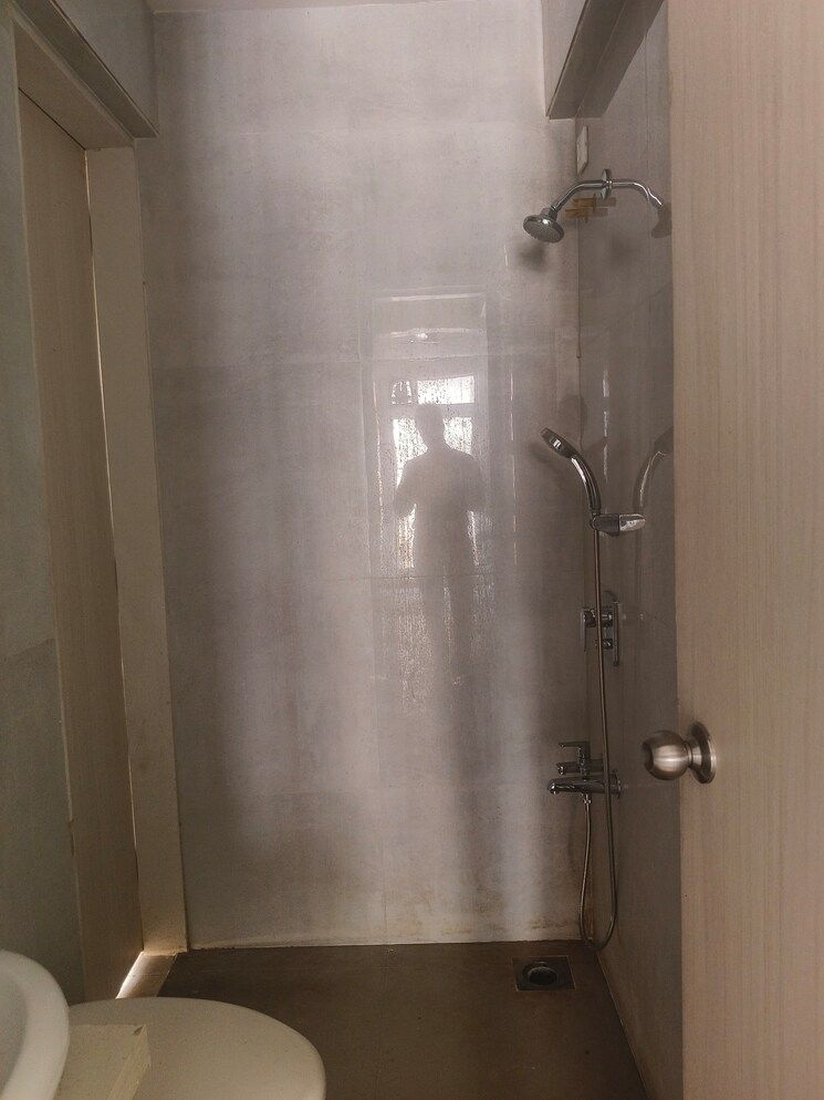 Bathroom, vihang-vermont 2 Bedroom 750 Sq.Ft. Apartment In Ghodbunder Road Thane 7970673