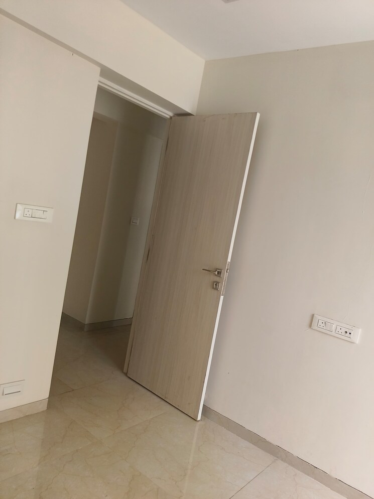 Room, vihang-vermont 2 Bedroom 750 Sq.Ft. Apartment In Ghodbunder Road Thane 7970673