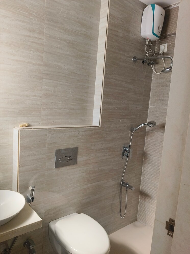 Bathroom, vihang-vermont 2 Bedroom 750 Sq.Ft. Apartment In Ghodbunder Road Thane 7970673