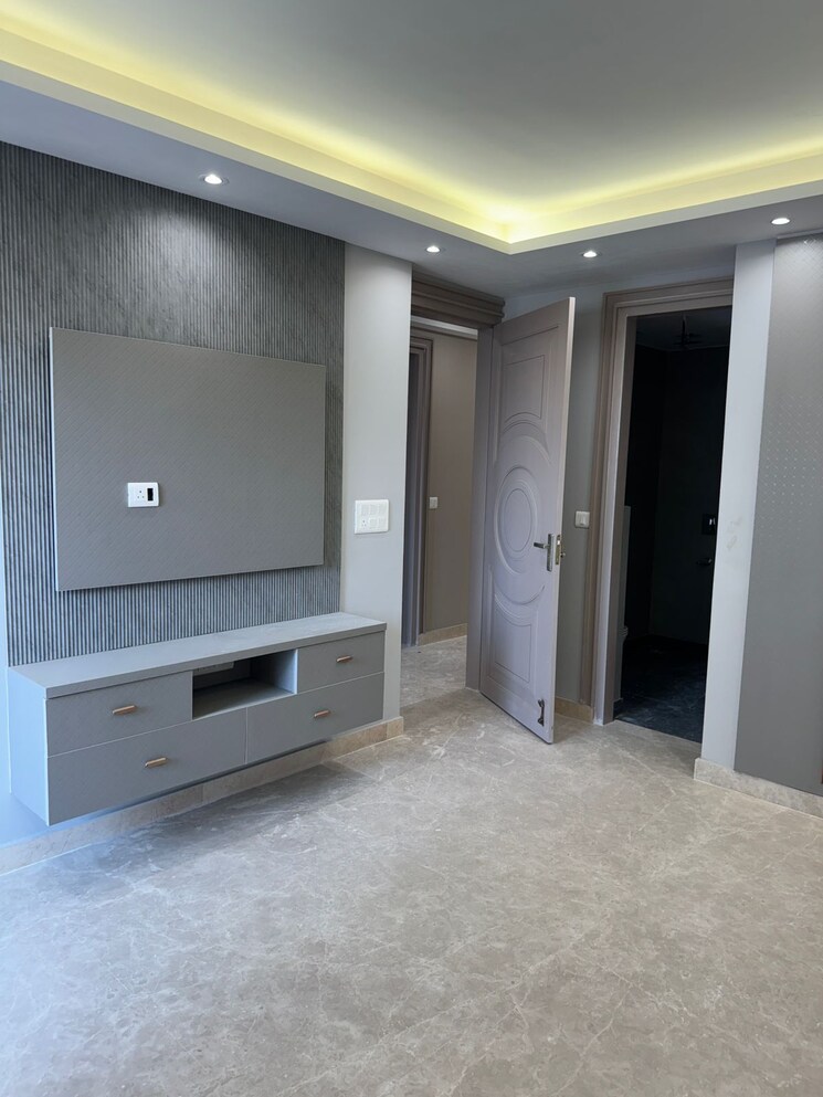 Room, paschim vihar 3 Bedroom 1801 Sq.Ft. Builder Floor In Paschim Vihar Delhi 7970658