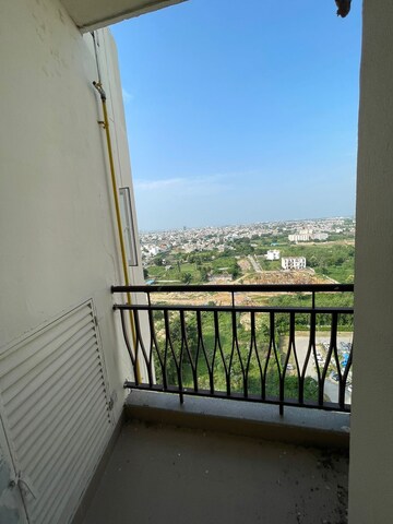 Balcony in 2 BHK Apartment at Gomti Nagar – for Rent