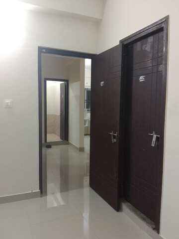 Room in 2 BHK Apartment at Whitefield – for Rent