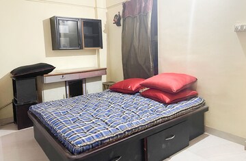 Room in  Pg at Thane West – for Rent