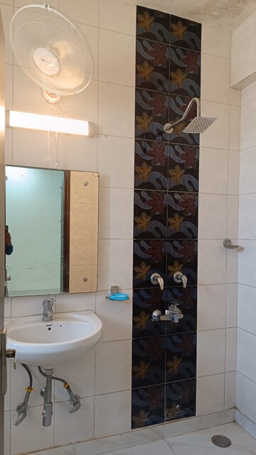 Bathroom in 3 BHK Builder Floor at Paschim Vihar – for Rent