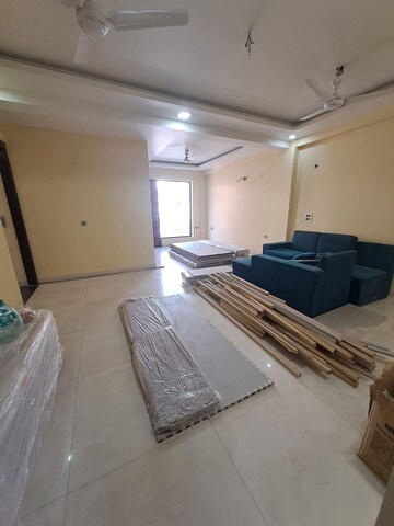 Bedroom in 3 BHK Builder Floor at Sector 7 – for Rent