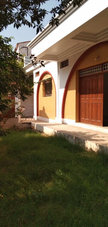 2 BHK Apartment – Exterior View View at Alkapuri - for Rent