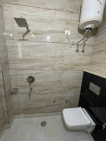 Bathroom in 3 BHK Builder Floor at Paschim Vihar – for Rent