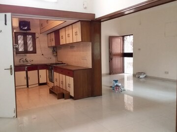 2 BHK Apartment For Sale in Vasant Kunj