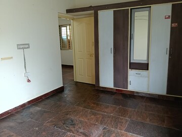 Room in 1 BHK Independent House at Agaram – for Rent