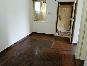 Room in 1 BHK Independent House at Agaram – for Rent