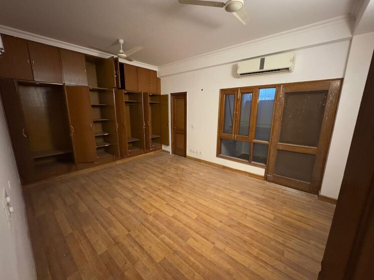 Room, eros-wembley-estat 3 Bedroom 1376 Sq.Ft. Apartment In Sector 50 Gurgaon 7970874