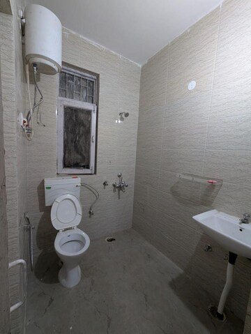 Bathroom in 2 BHK Builder Floor at Palam Vihar Residents Association, Palam Vihar – for Rent