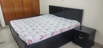 Bedroom in 2 BHK Builder Floor at Ansal Plaza Sector-23, Sector 23 – for Rent