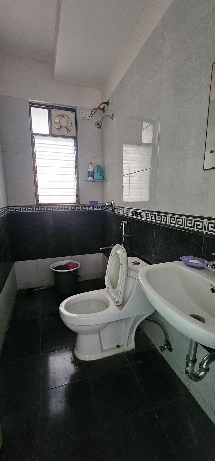Bathroom, nanded-city-sarang 2 Bedroom 872 Sq.Ft. Apartment In Nanded Pune 7970998