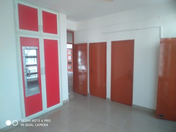 Room in 3 BHK Apartment at Jaipuria Sunrise Green, Lohgarh – for Rent