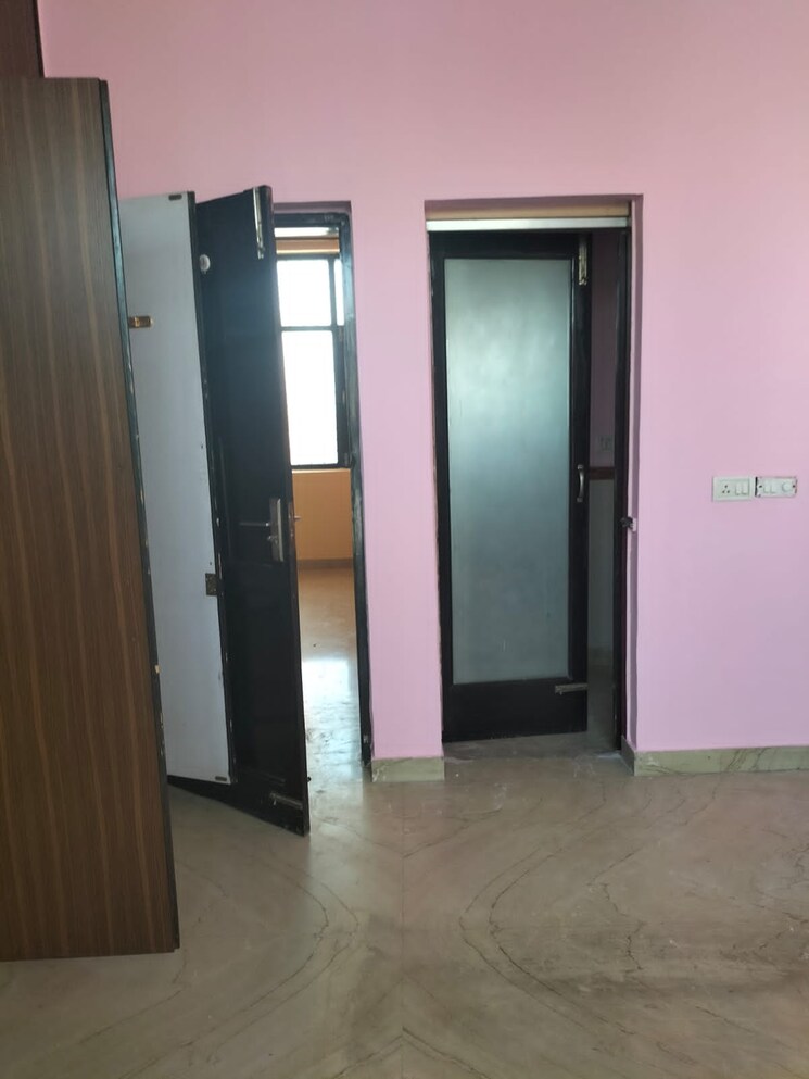 Room, ansal-plaza-sector-23 2 Bedroom 1200 Sq.Ft. Builder Floor In Sector 23 Gurgaon 7971030