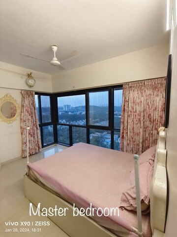 Room in 3 BHK Apartment at Kanakia Rainforest, Andheri East – for Sale
