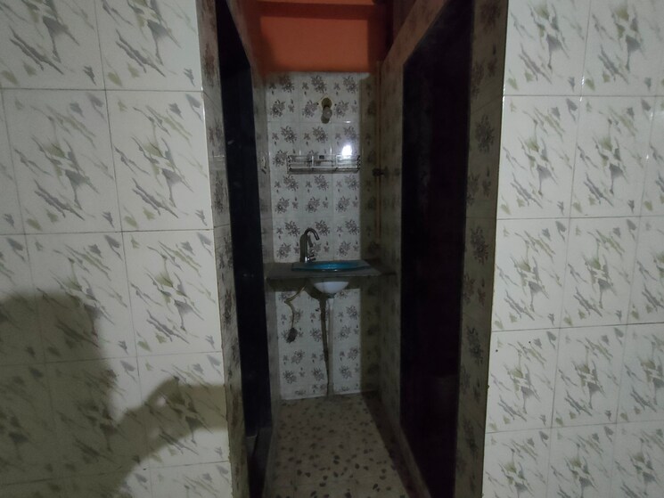 undefined, kandivali west 2 Bedroom 1200 Sq.Ft. Independent House In Kandivali West Mumbai 7971046