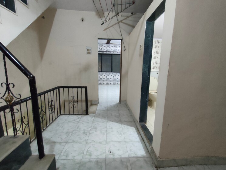 undefined, kandivali west 2 Bedroom 1200 Sq.Ft. Independent House In Kandivali West Mumbai 7971046