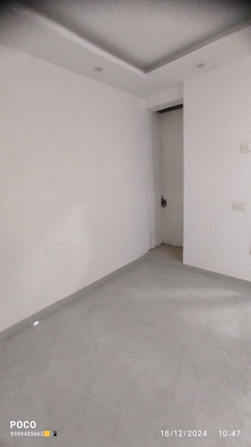 Master Bedroom in 1 BHK Builder Floor at Mehrauli – for Sale