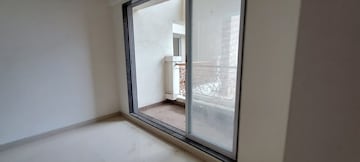 Room in 2 BHK Apartment at Tharwani Vedant Imperial Apartment, Badlapur West – for Sale