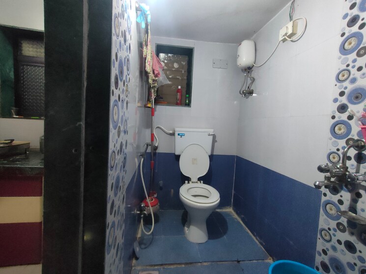Bathroom, charkop sector 2 2 Bedroom 900 Sq.Ft. Independent House In Charkop Sector 2 Mumbai 7971086