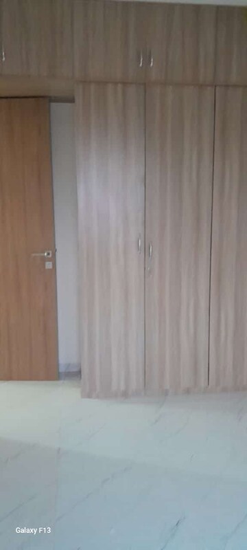 Bedroom in 2 BHK Apartment at Raheja Vistas Phase II, Mohammadwadi – for Rent