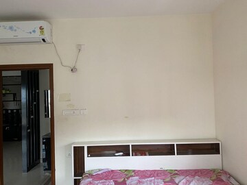 Furnished Amenities in 2 BHK Apartment at Kondapur – for Rent