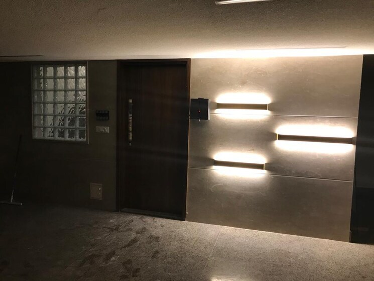 Room, dlf-queens-court 4 Bedroom 2700 Sq.Ft. Apartment In Greater Kailash ii Delhi 7971087