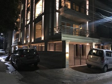 4 BHK Apartment – Exterior View View at DLF Queens Court, Greater Kailash ii - for Rent