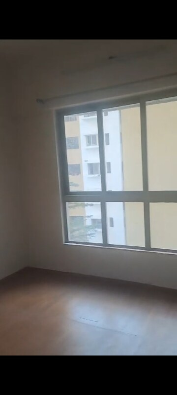 Master Bedroom in 2.5 BHK Apartment at Lodha Palava City, Dombivli East – for Rent