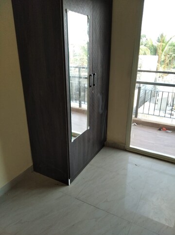 Room in 2 BHK Apartment at Doddanekkundi – for Rent