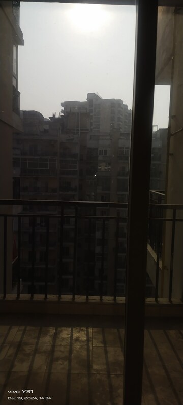 Bathroom in 2 BHK Apartment at Geotech Pristine Avenue, Sector 16c Greater Noida – for Rent