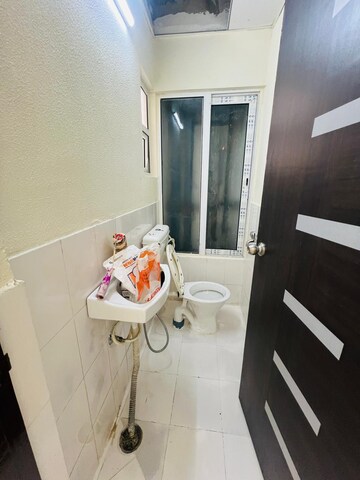 Master Bedroom in 3 BHK Apartment at Gaur Saundaryam, Tech Zone 4 Greater Noida – for Sale