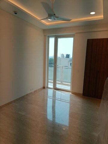 Master Bedroom in 2 BHK Apartment at Ambience Creacions, Sector 22 – for Rent