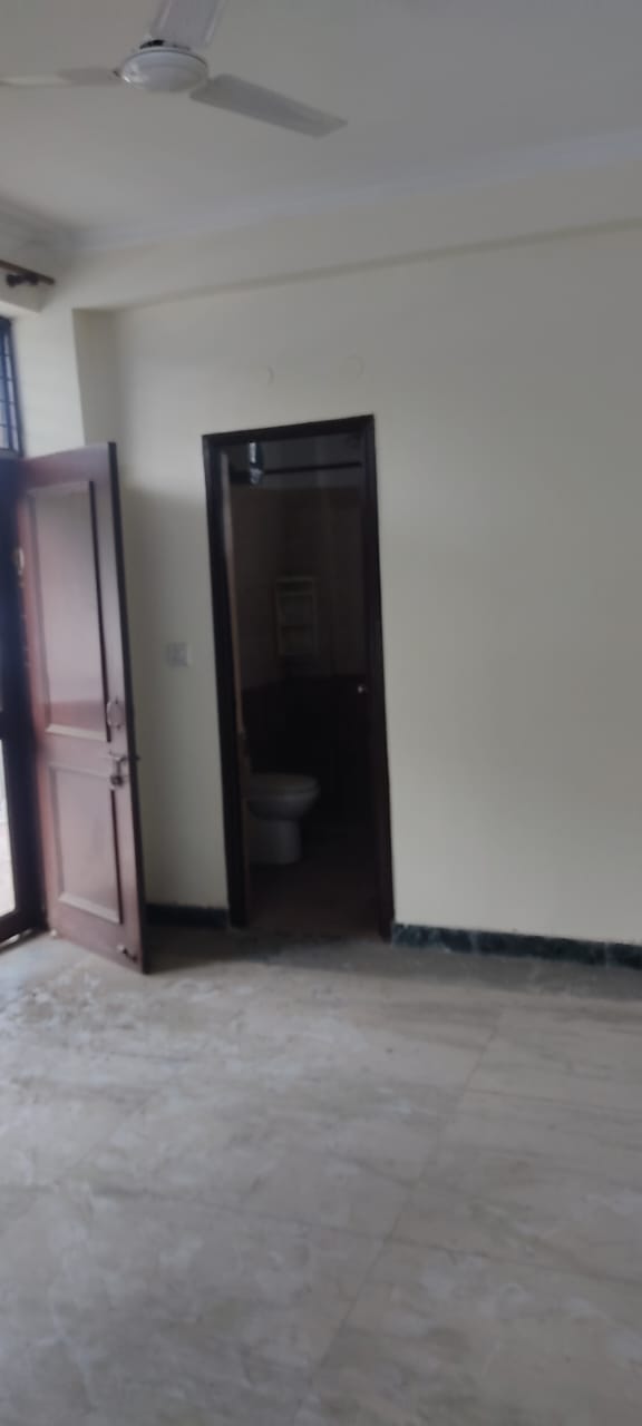 2 BHK + Study Room 1140 Sq.Ft. Apartment in Antriksh Golf View