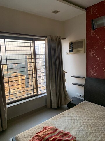 Bedroom in 2 BHK Apartment at Raheja Tipco Heights, Malad East – for Rent