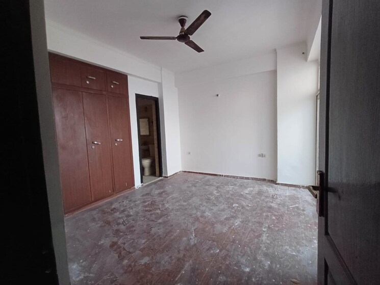 Room, amrapali-zodiac 3 Bedroom 1550 Sq.Ft. Apartment In Sector 120 Noida 7971676
