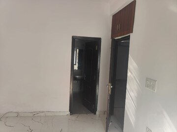 Furnished Amenities in 2 BHK Apartment at Pyramid Urban Homes 3, Sector 67a – for Rent