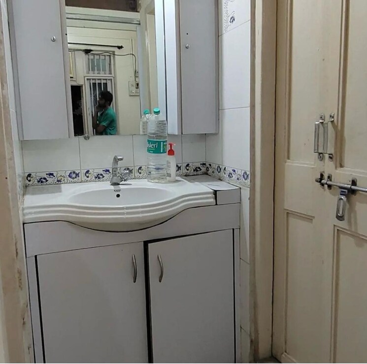 Bathroom, adinath-chs-antop-hill 1 Bedroom 450 Sq.Ft. Apartment In Antop Hill Mumbai 7971693