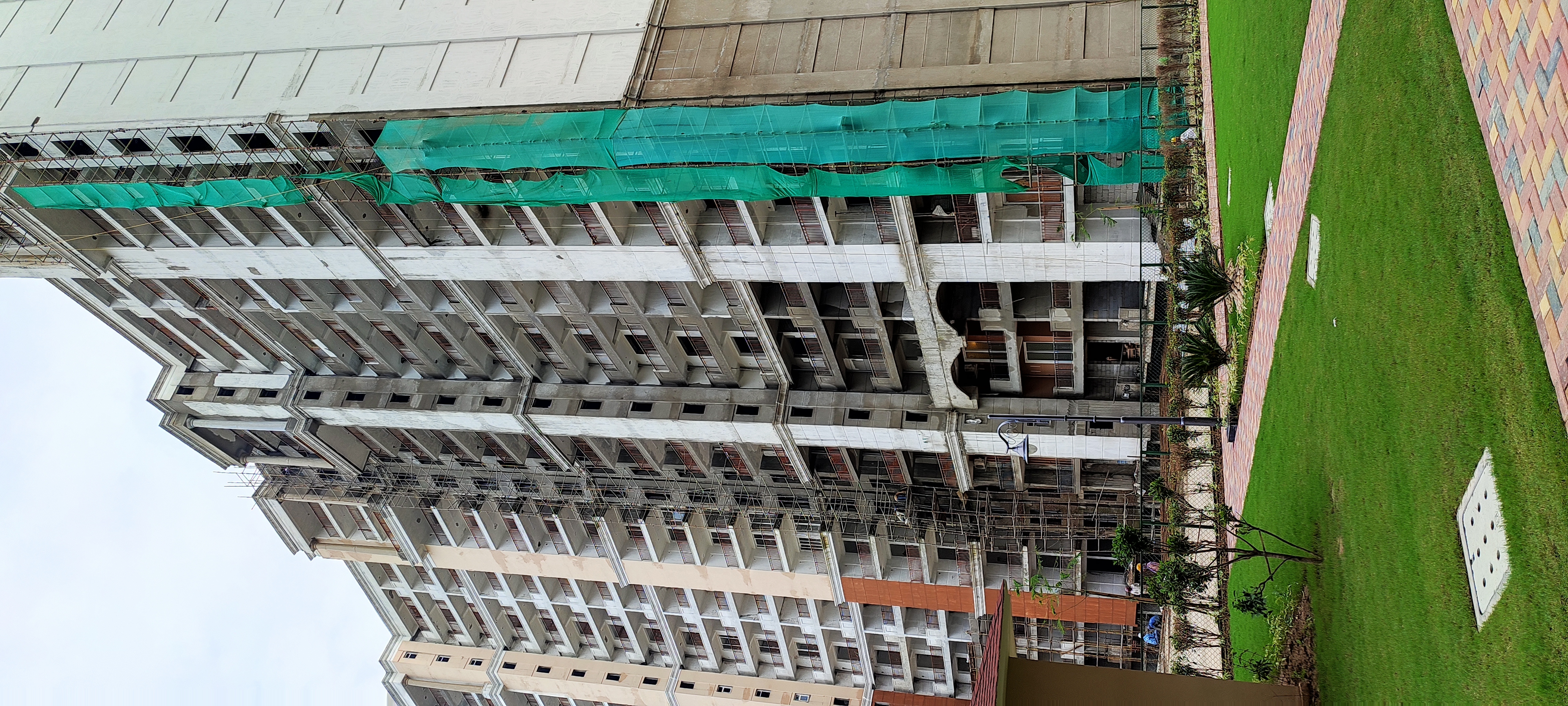 3.5 BHK + Study Room 1790 Sq.Ft. Apartment in Ambika Florence Park