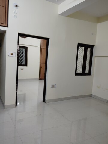 Room in 2 BHK Independent House at Vikas Nagar – for Rent