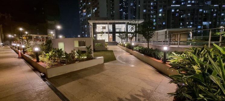  Parking, sd-siennaa-wing-d 3 Bedroom 900 Sq.Ft. Apartment In Kandivali East Mumbai 7971715