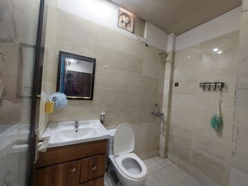 Bathroom in 3 BHK Builder Floor at Sector 28 – for Rent