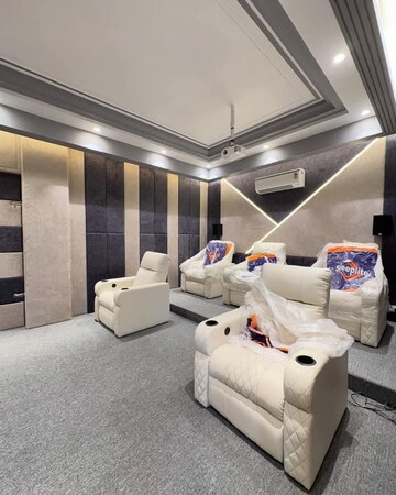 Furnished Amenities in 5 BHK Independent House at Gandhi Path – for Sale