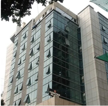  Showroom For Sale in Malad East